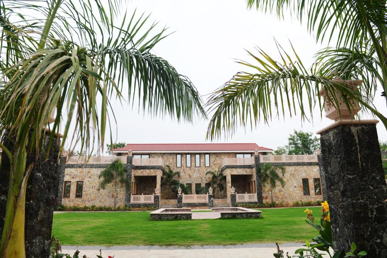 Vikrama Heritage Resort Pavagadh Hālol Εξωτερικό φωτογραφία