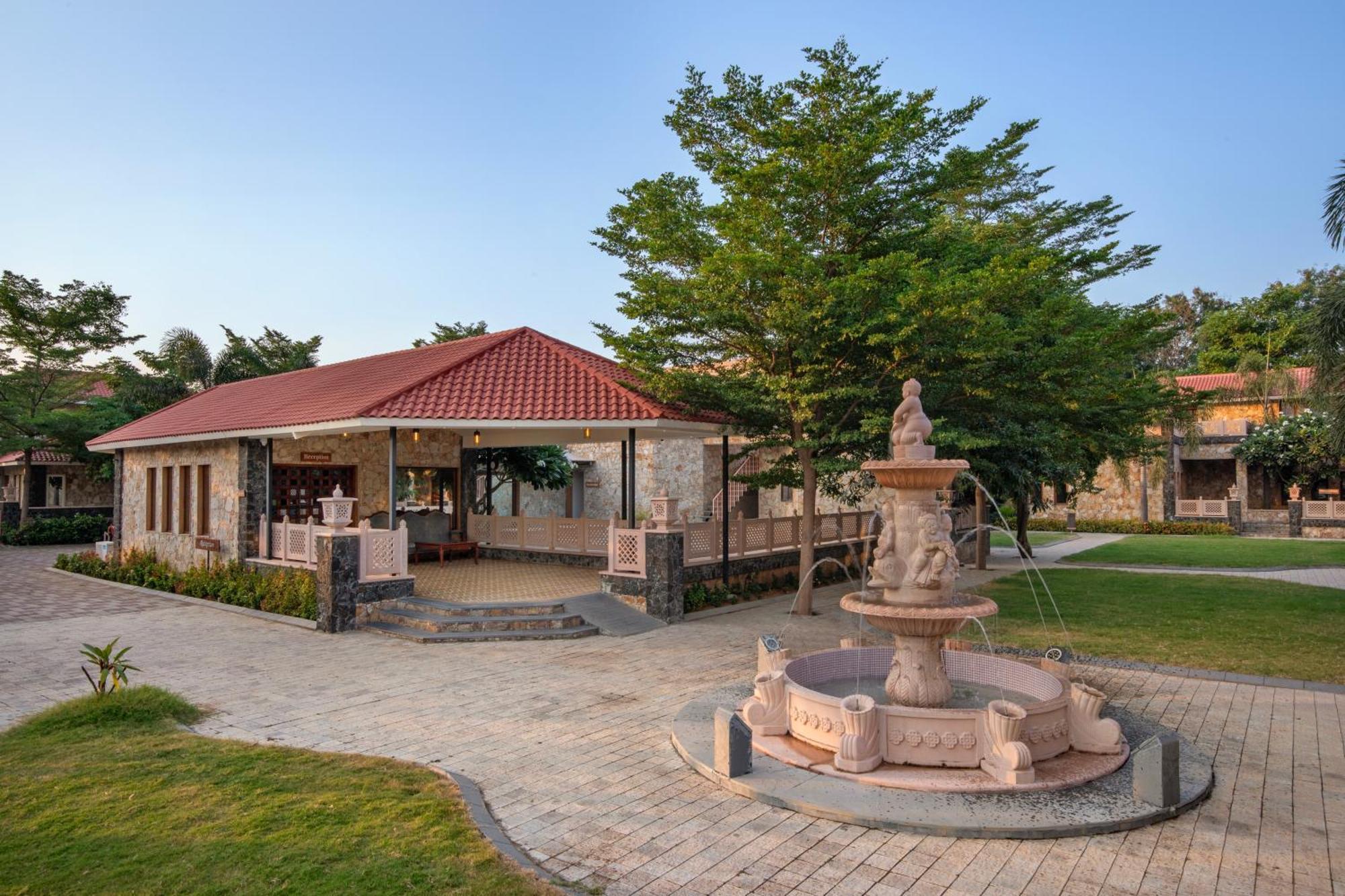 Vikrama Heritage Resort Pavagadh Hālol Εξωτερικό φωτογραφία